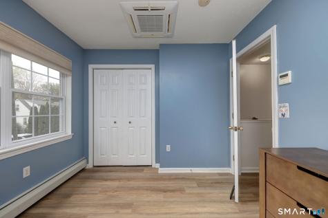 112 Finch Avenue Meriden CT 06451