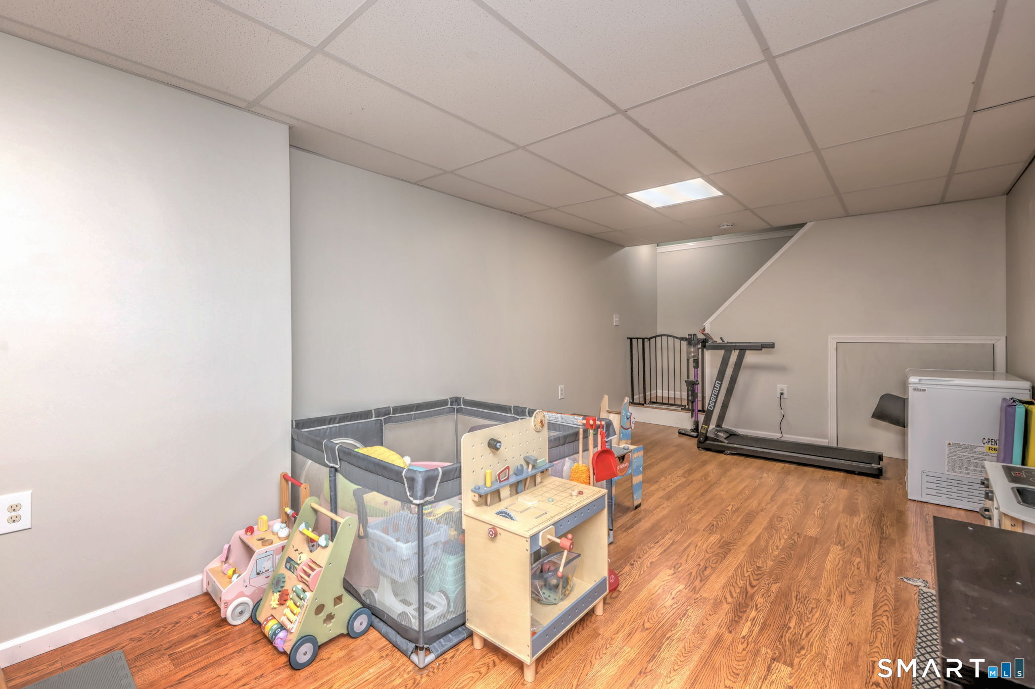 112 Finch Avenue Meriden CT 06451