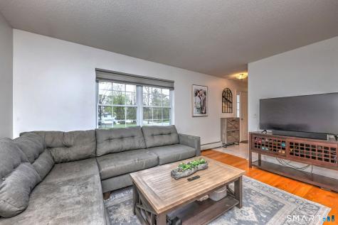 112 Finch Avenue Meriden CT 06451