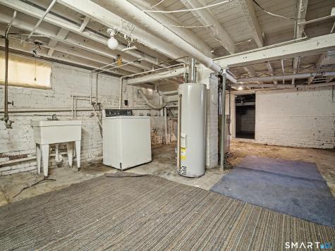 Windsor Locks CT 06096