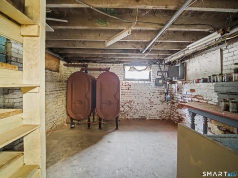 Windsor Locks CT 06096