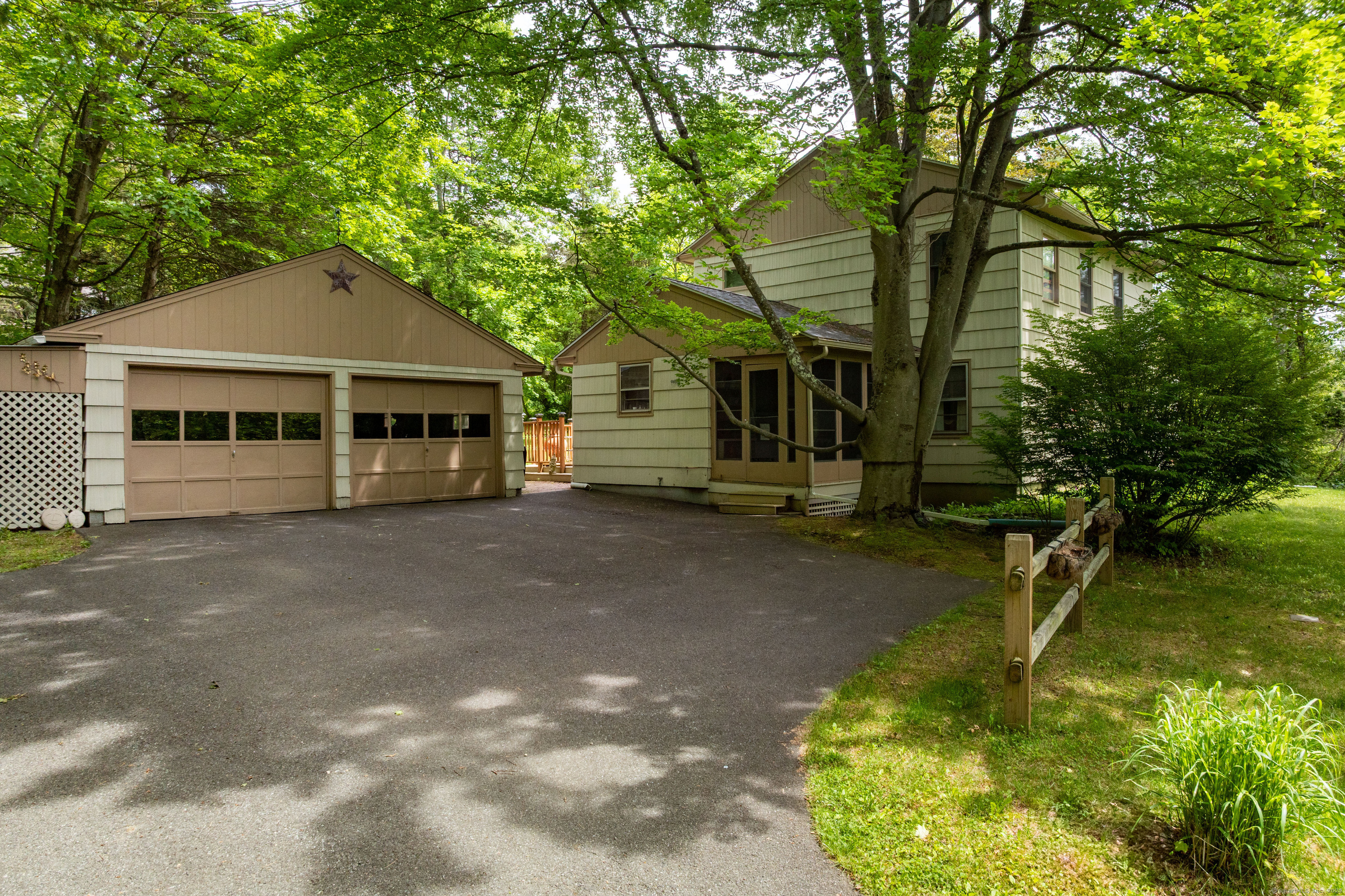 89 Route 7 South Canaan CT 06031