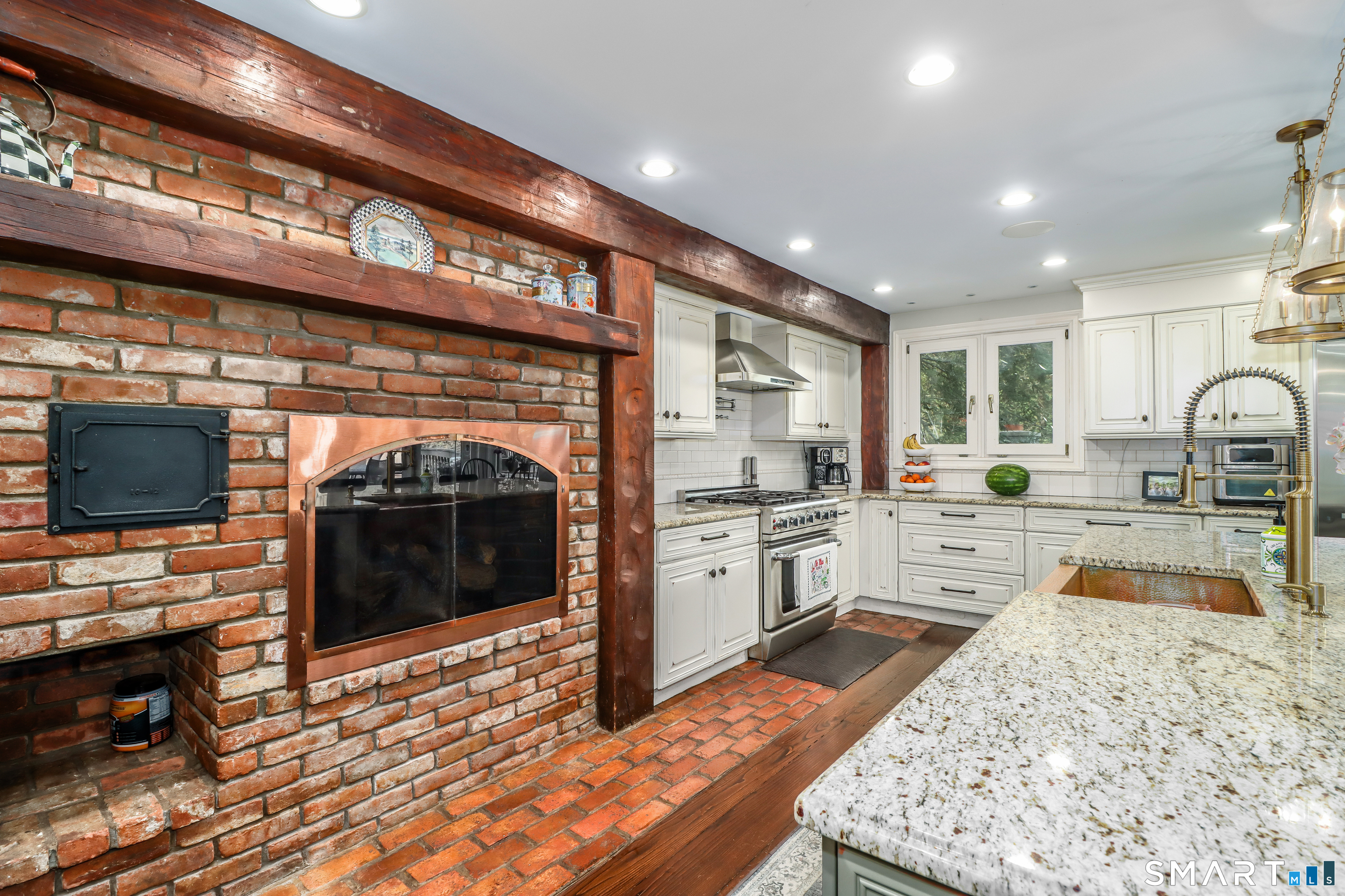70 Obtuse Hill Road Brookfield CT 06804