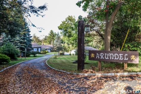 70 Obtuse Hill Road Brookfield CT 06804