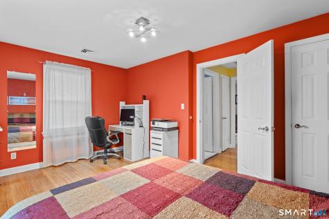 1781 Litchfield Turnpike Woodbridge CT 06525