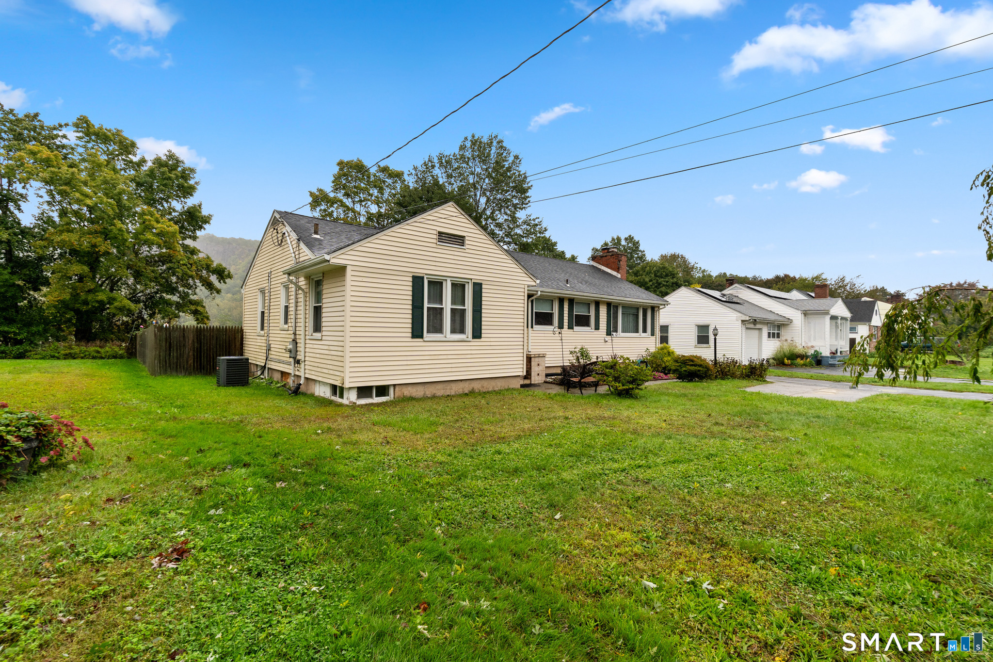 1781 Litchfield Turnpike Woodbridge CT 06525