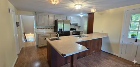 187 West Avon Road Avon CT 06001