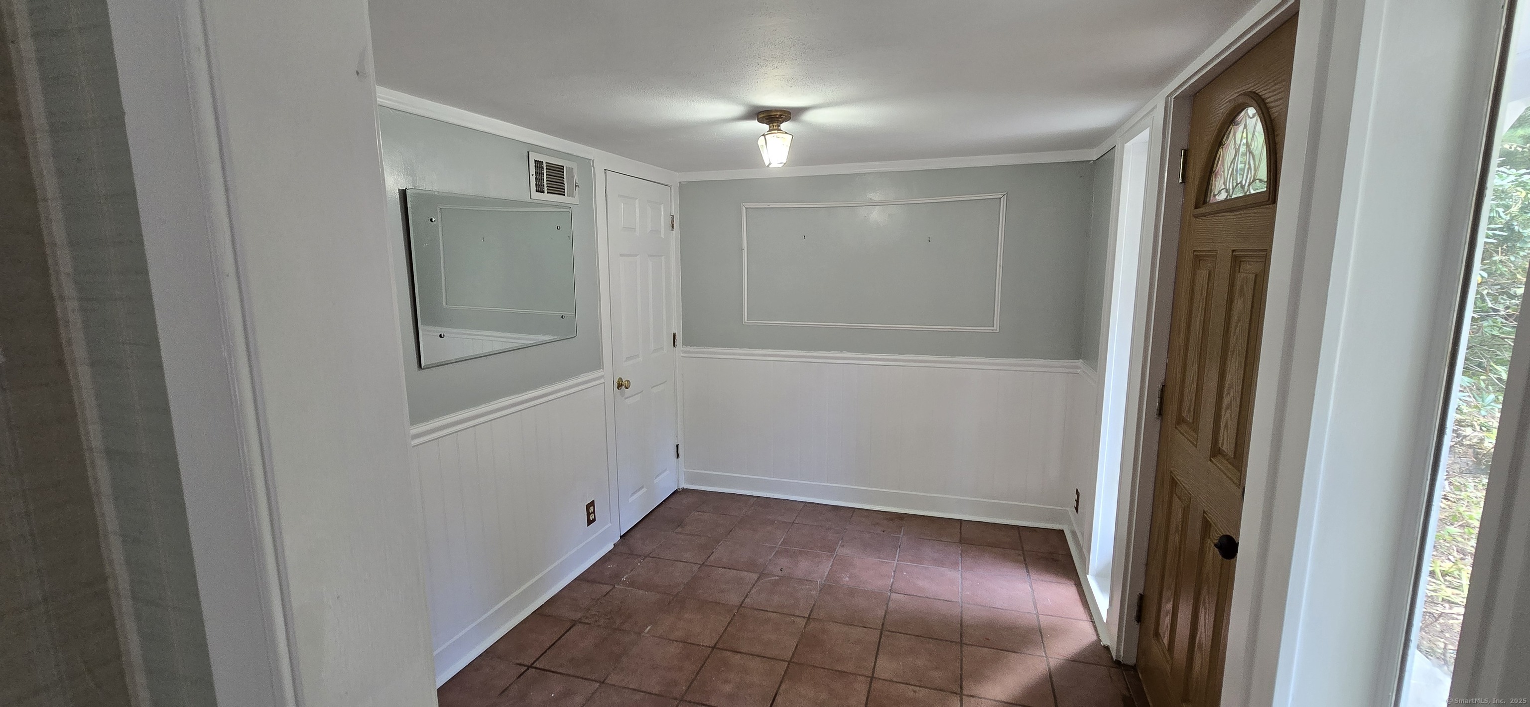 187 West Avon Road Avon CT 06001