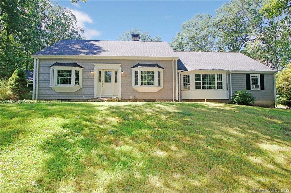 136 Putnam Park Road Bethel CT 06801