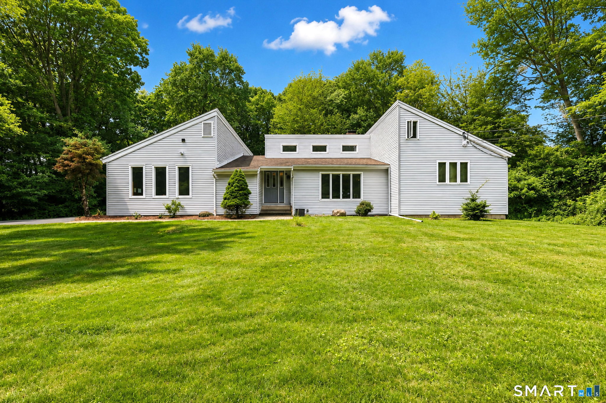 36 Old Barnabas Road Woodbridge CT 06525