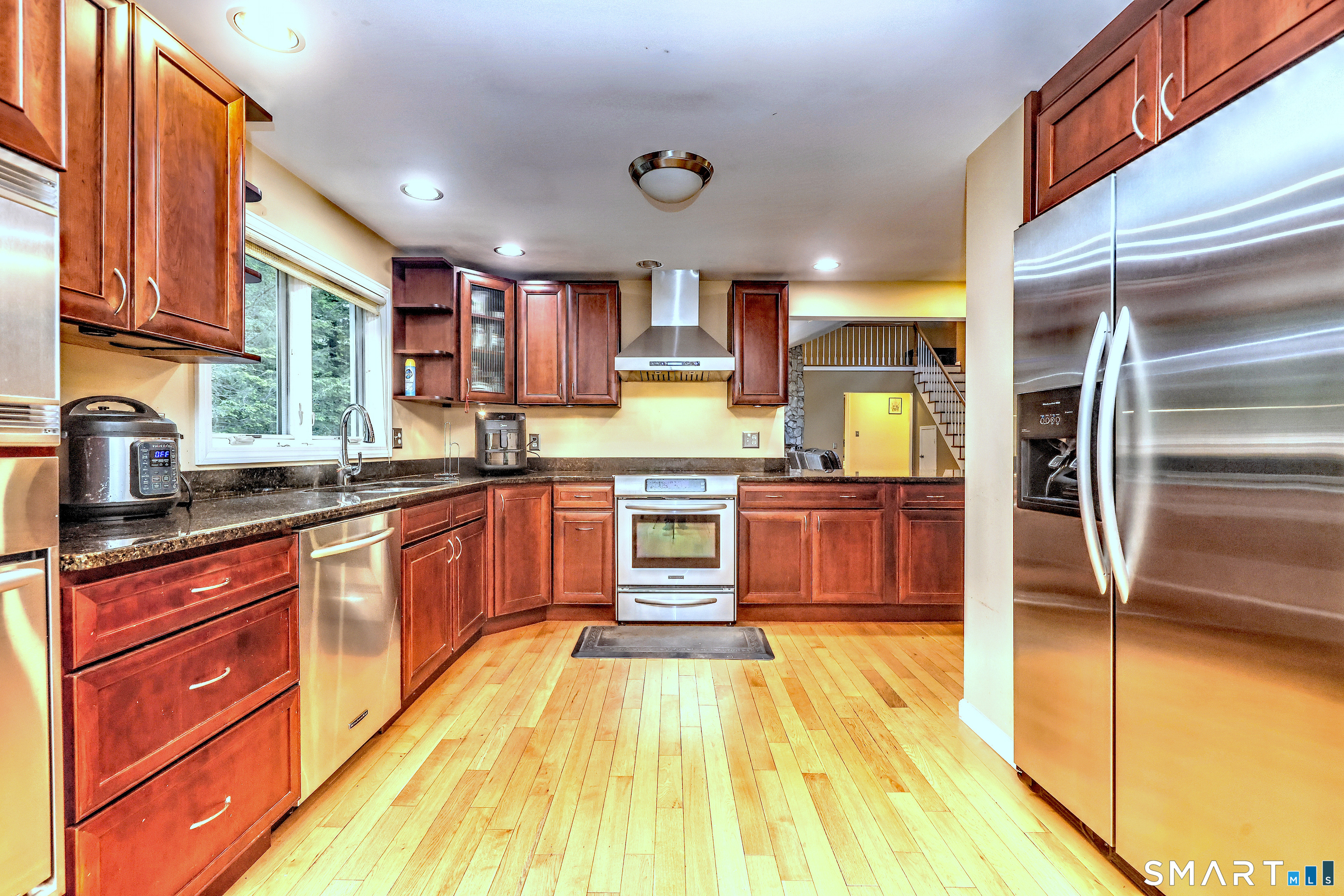 36 Old Barnabas Road Woodbridge CT 06525