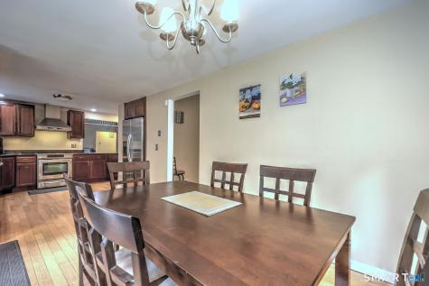 36 Old Barnabas Road Woodbridge CT 06525