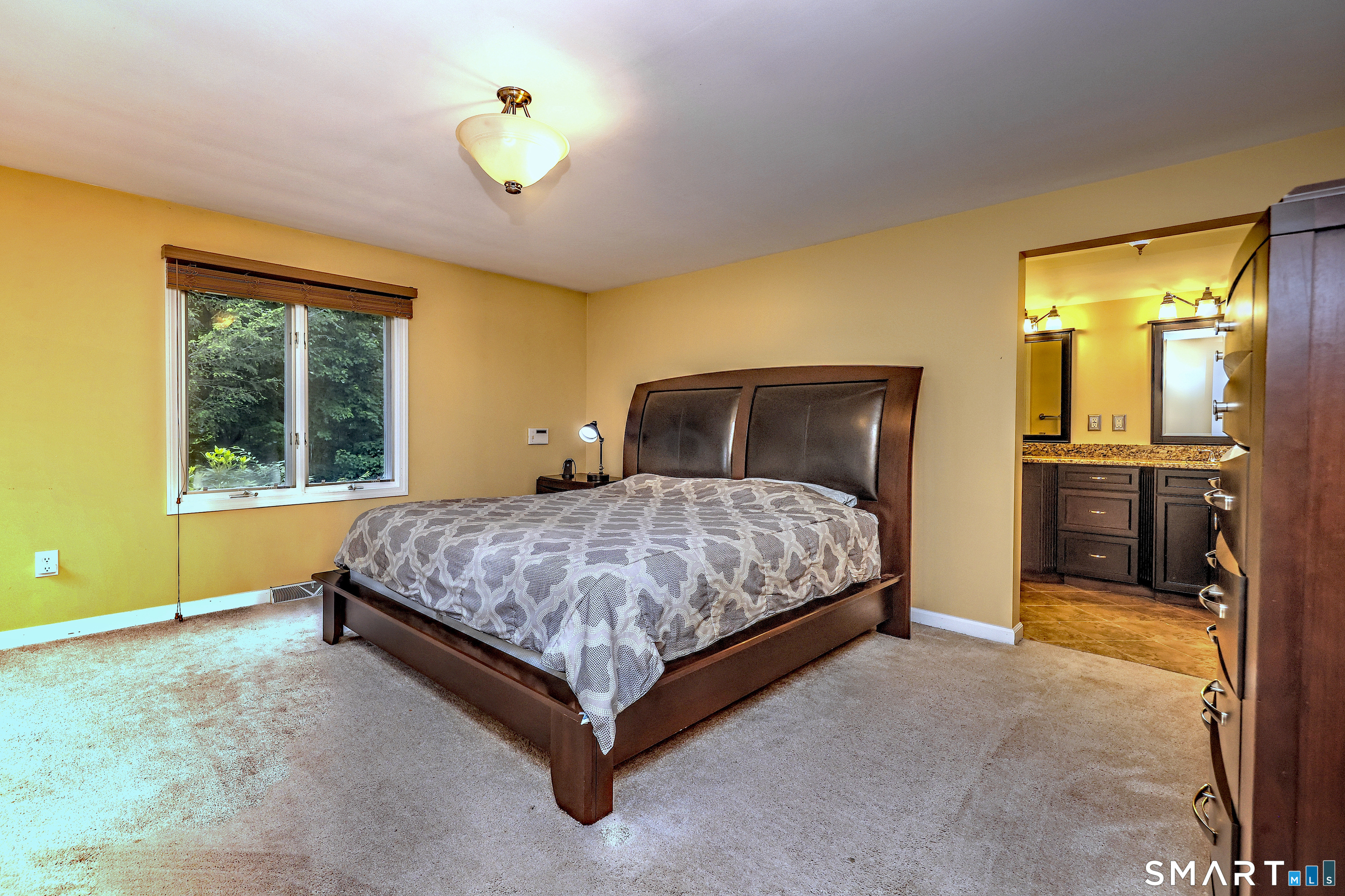 36 Old Barnabas Road Woodbridge CT 06525