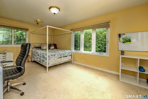 36 Old Barnabas Road Woodbridge CT 06525