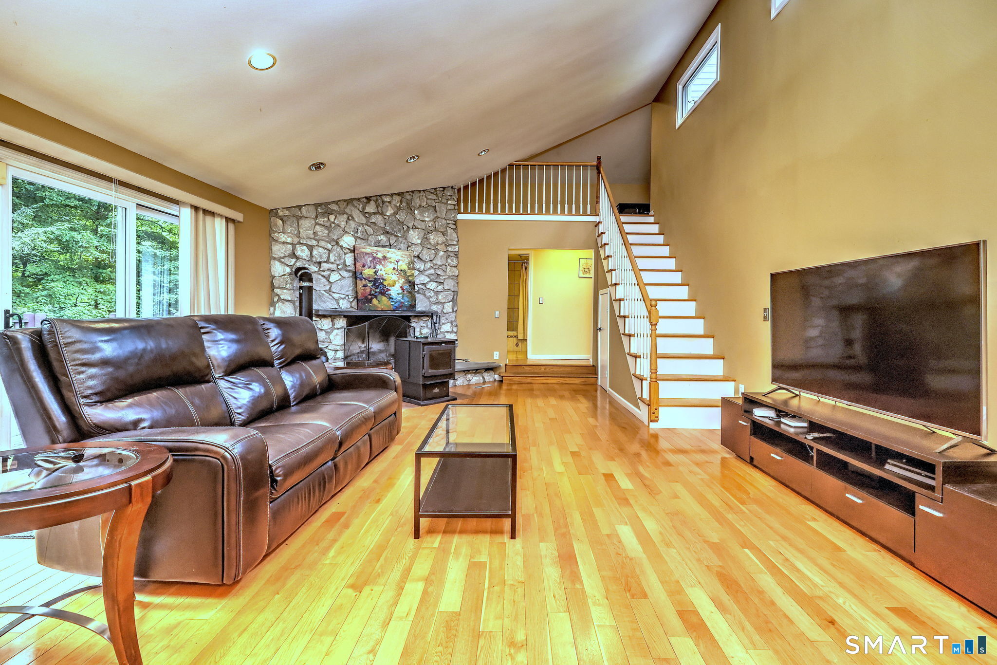 36 Old Barnabas Road Woodbridge CT 06525