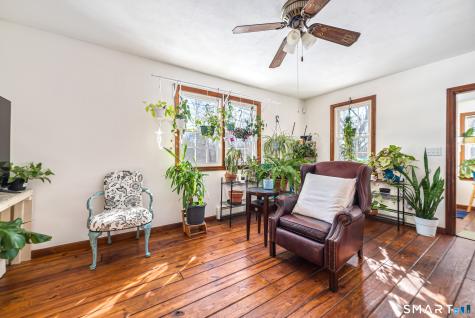 11 Willard Avenue Enfield CT 06082