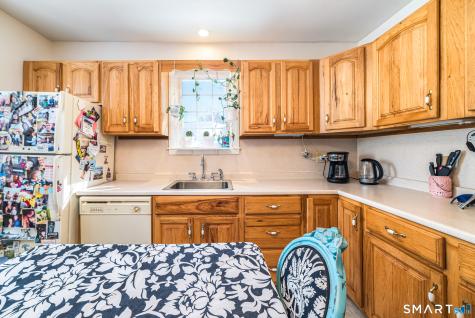 11 Willard Avenue Enfield CT 06082