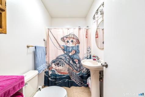 11 Willard Avenue Enfield CT 06082