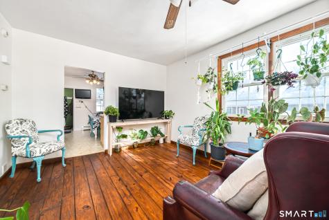 11 Willard Avenue Enfield CT 06082