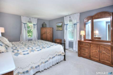 Redding CT 06896