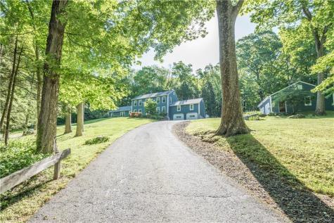 47 Ridgewood Road Extension Woodbury CT 06798
