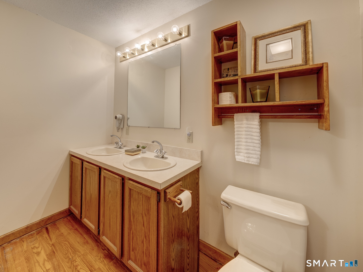 81 Kingston Drive East Hartford CT 06118