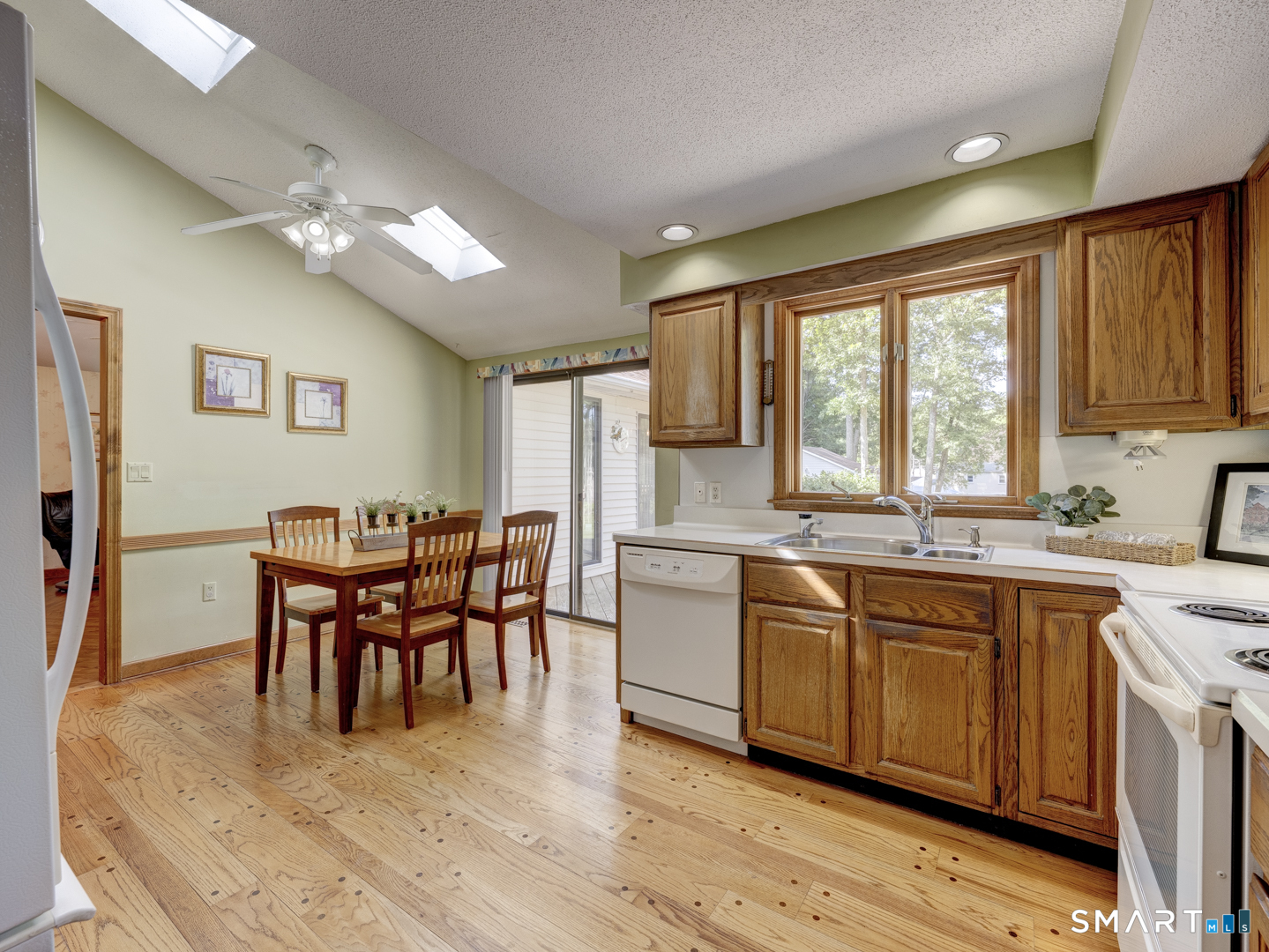 81 Kingston Drive East Hartford CT 06118