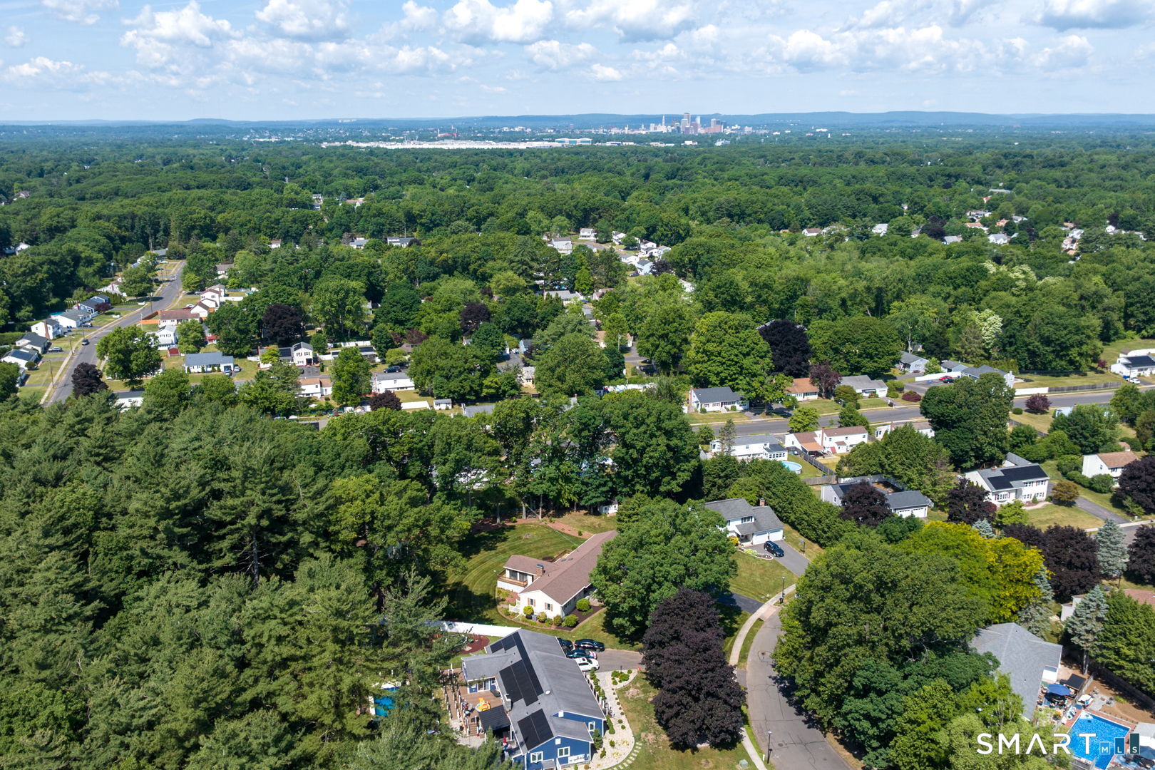 81 Kingston Drive East Hartford CT 06118