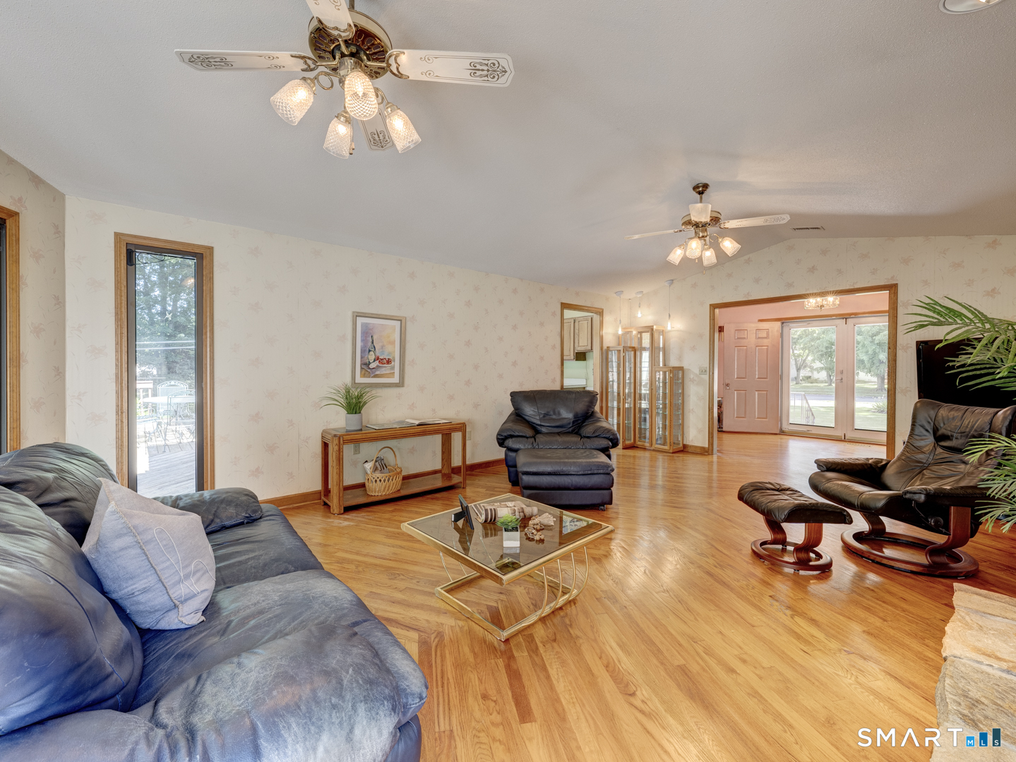 81 Kingston Drive East Hartford CT 06118