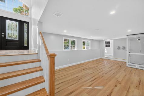 13 Willow Lane East Lyme CT 06333