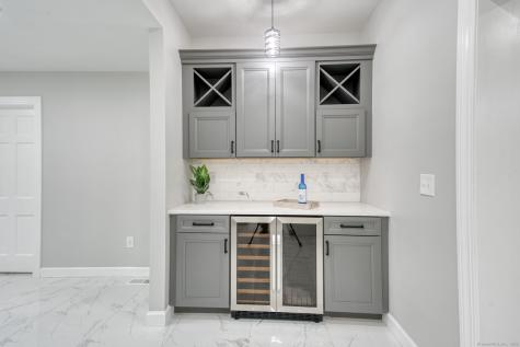 175 Scarborough Street Hartford CT 06105