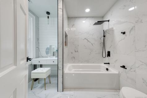 175 Scarborough Street Hartford CT 06105