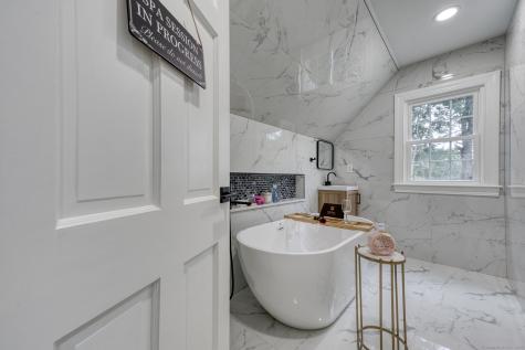 175 Scarborough Street Hartford CT 06105