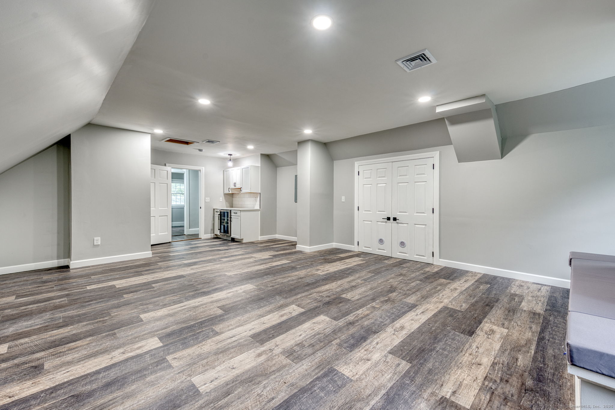 175 Scarborough Street Hartford CT 06105