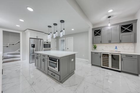 175 Scarborough Street Hartford CT 06105