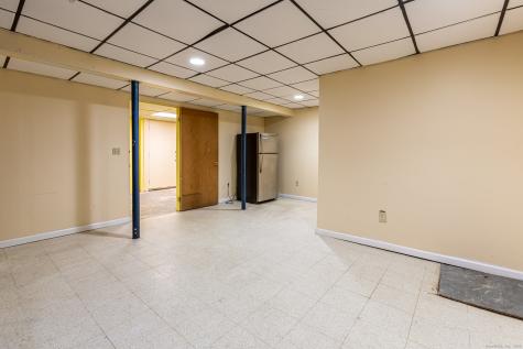 9 Milo Peck Lane Windsor CT 06095