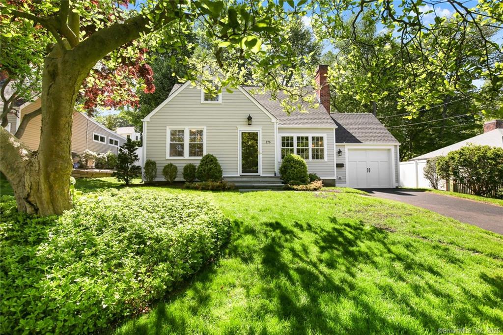 176 Fairfield Place Fairfield CT 06824