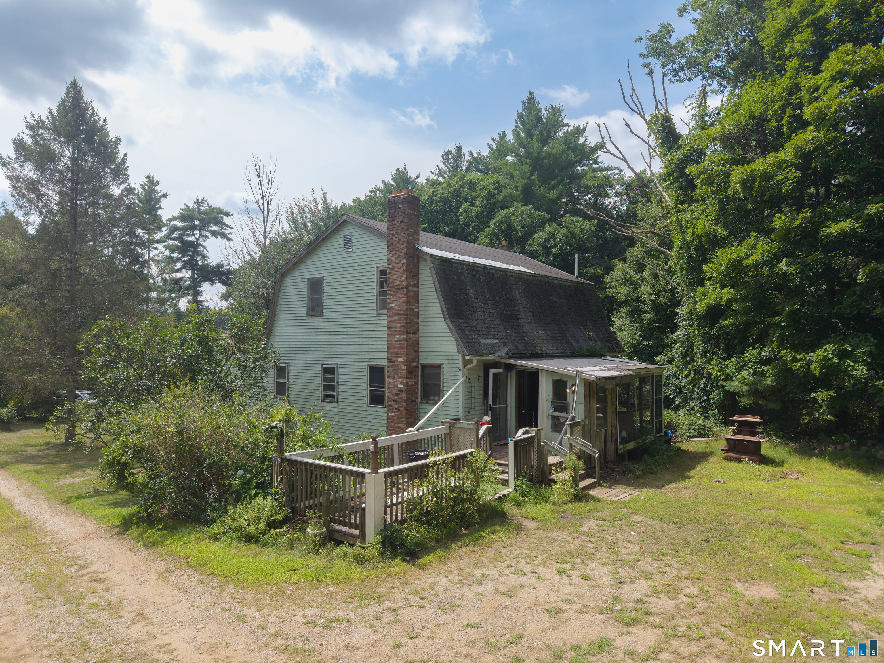 660 East Thompson Road Thompson CT 06277