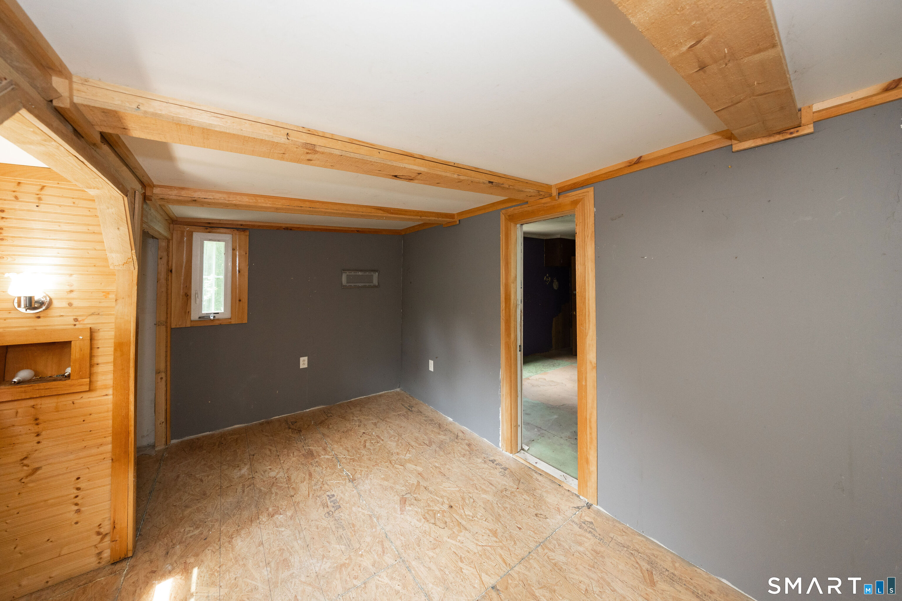 660 East Thompson Road Thompson CT 06277