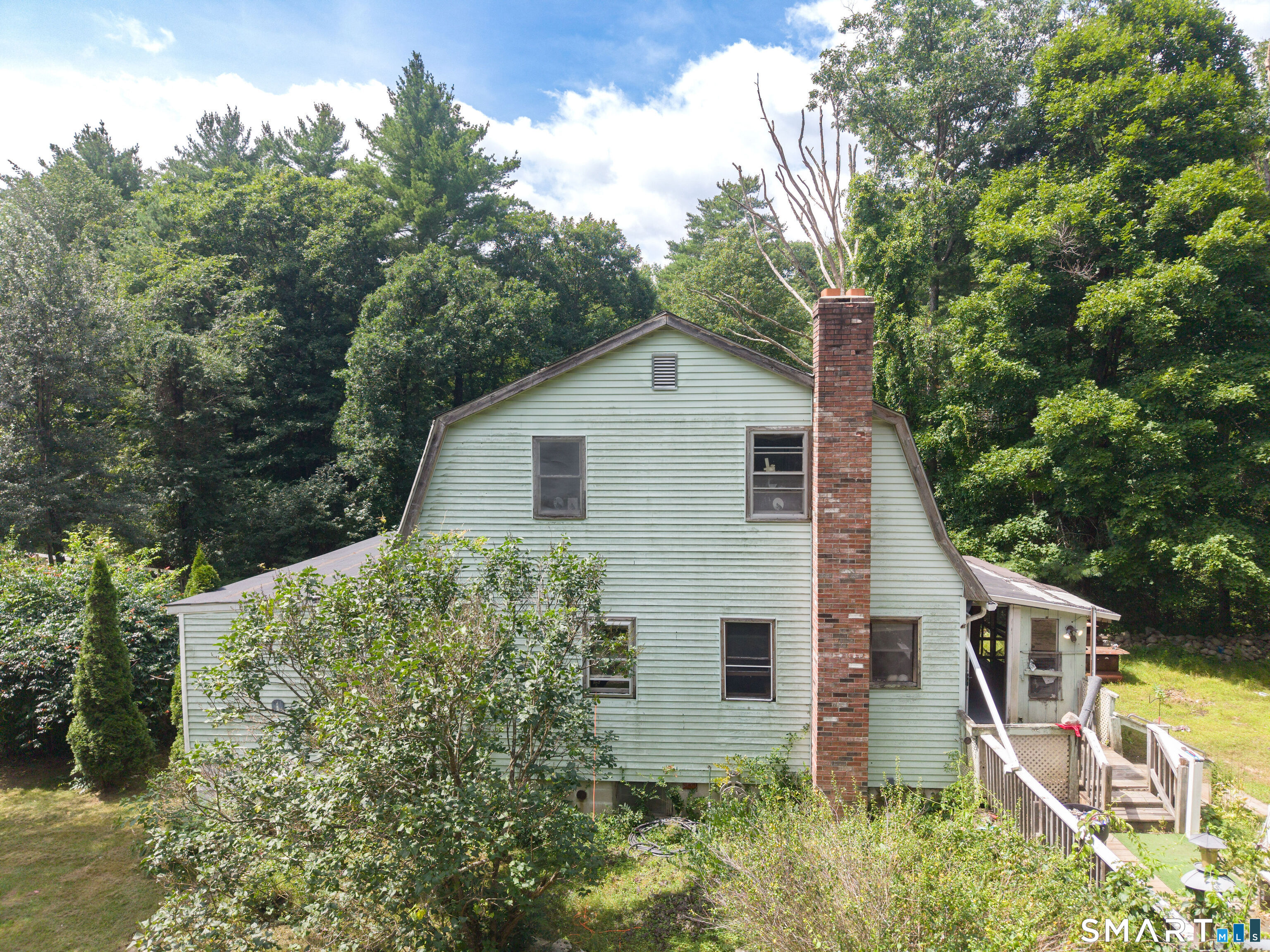 660 East Thompson Road Thompson CT 06277