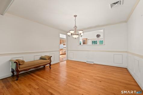 7 Banbury Drive Simsbury CT 06092
