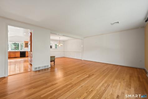 7 Banbury Drive Simsbury CT 06092