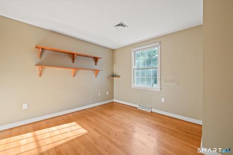 7 Banbury Drive Simsbury CT 06092