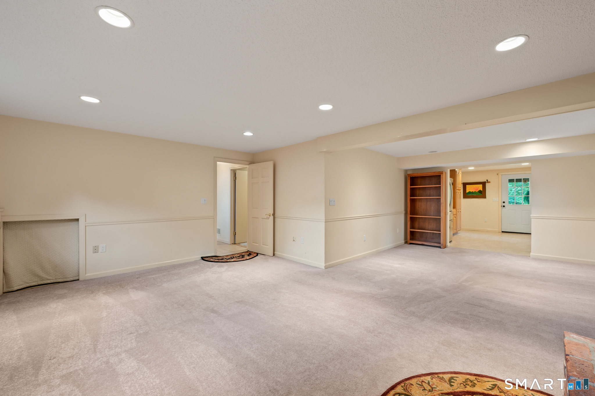 7 Banbury Drive Simsbury CT 06092
