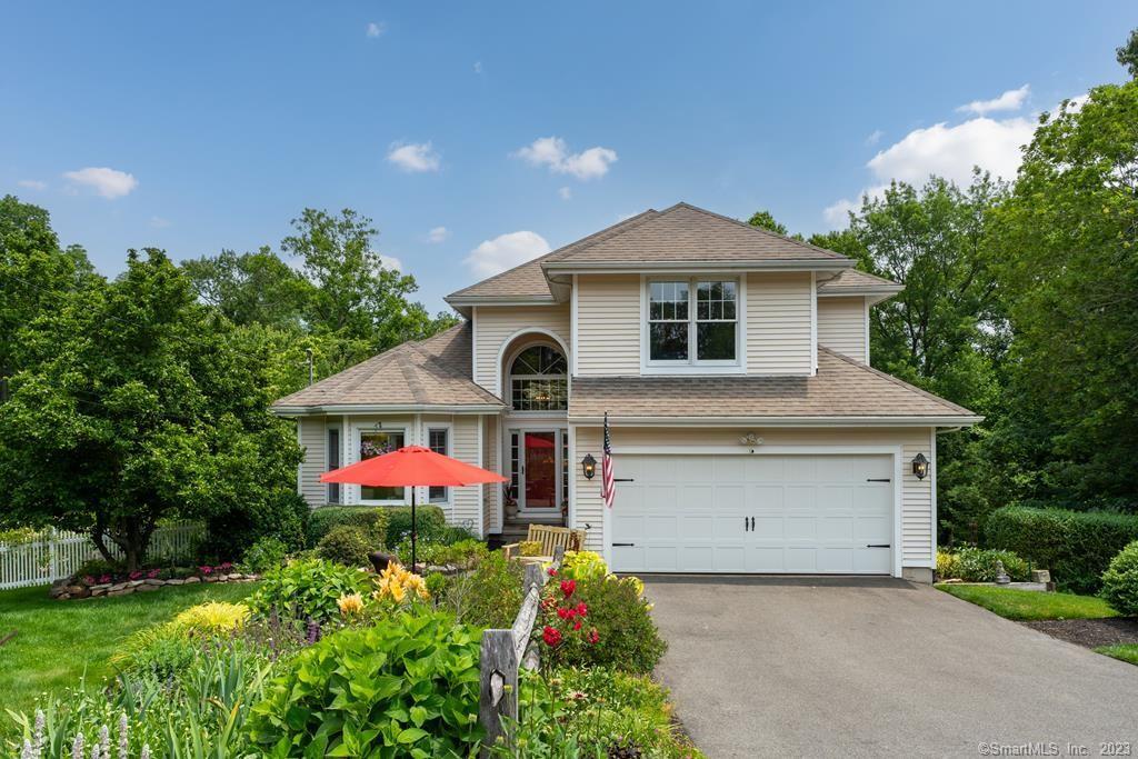 7 Ashman Court Branford CT 06405
