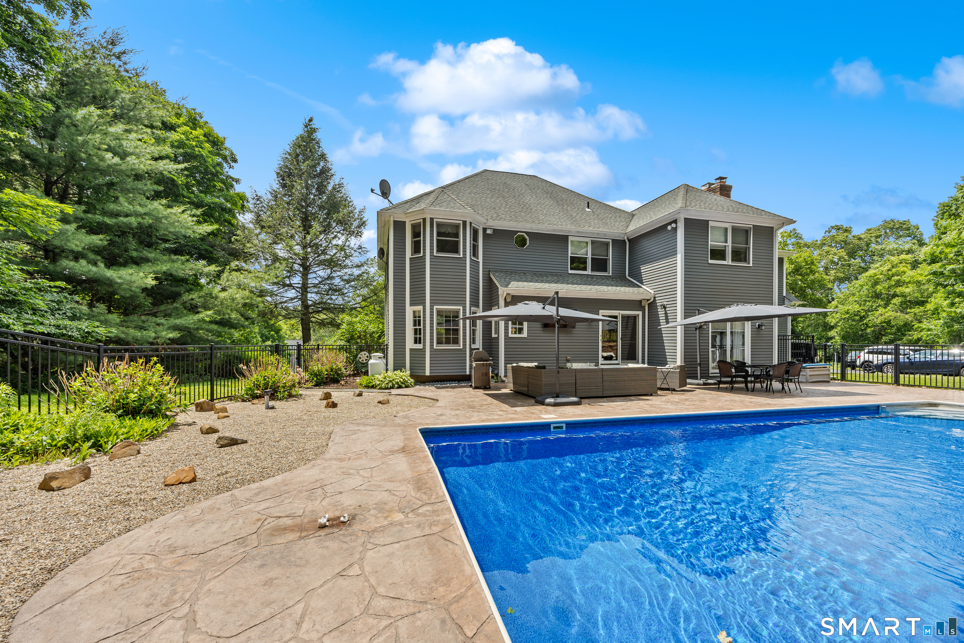 240 Patriot Road Southbury CT 06488