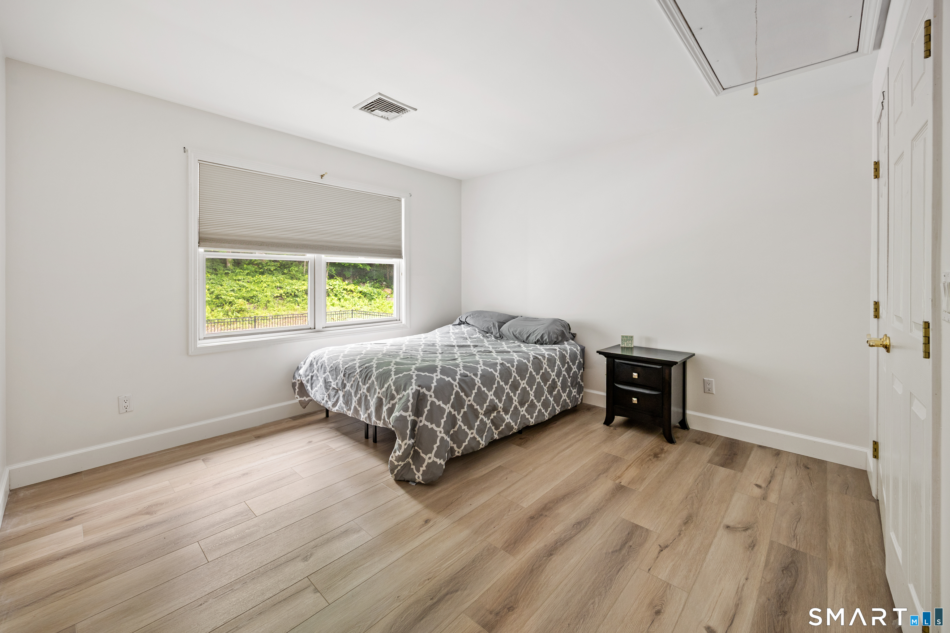 240 Patriot Road Southbury CT 06488
