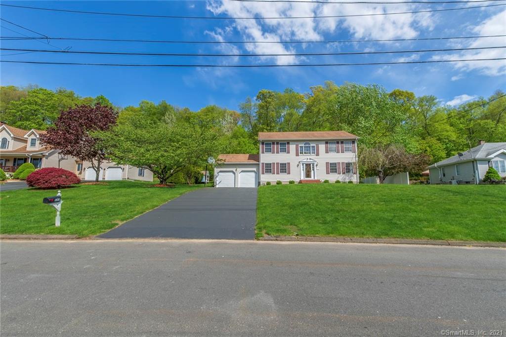123 Eddon Drive East Haven CT 06512