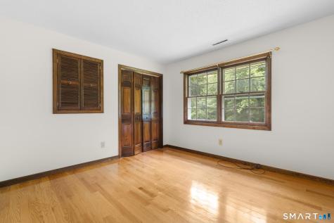 34 Ox Bow Lane Woodbridge CT 06525
