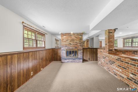 34 Ox Bow Lane Woodbridge CT 06525